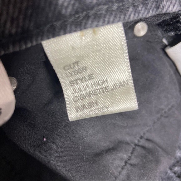 REFORMATION Julia High Cigarette Jeans in Monterey Wash 26 - Picture 10 of 15